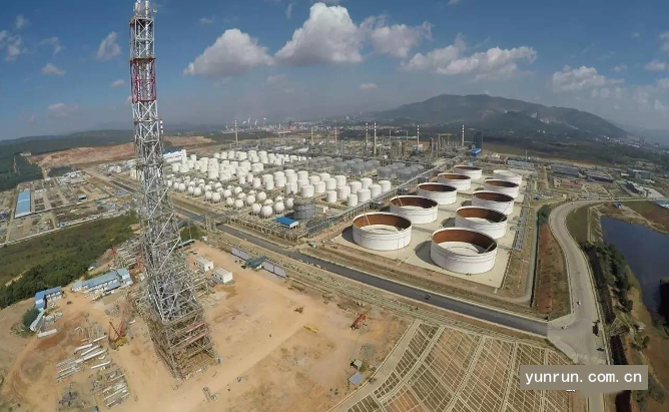 油氣儲(chǔ)罐區(qū) 油氣儲(chǔ)罐區(qū)