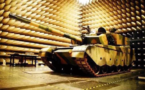 電波暗室 電波暗室