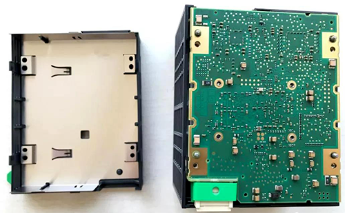 Modicon M262施耐德PLC主板背面 Modicon M262施耐德PLC主板背面